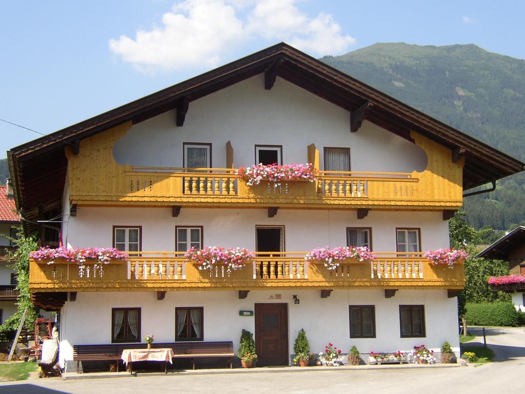 Gaestehaus Loithaler Fuegen Exterior photo